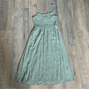 Smocked Green Floral Midi Sundress with pockets